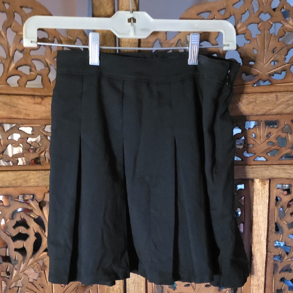 🌟 Hollister Black Mini Skirt